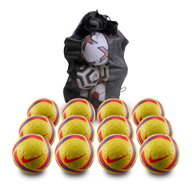 12 x Nike Match Footballs